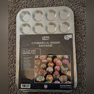 Village Baker Commercial Weight Bakeware, NWT, 24 Cup Mini Muffin Pan
